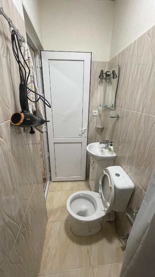 Tamara'S Apartament In Avlabari Tbilisi Eksteriør bilde