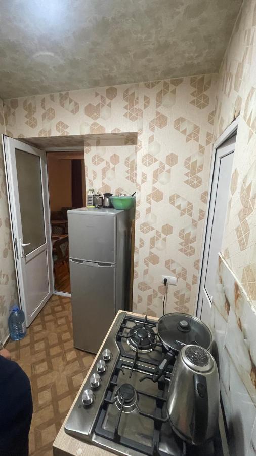 Tamara'S Apartament In Avlabari Tbilisi Eksteriør bilde
