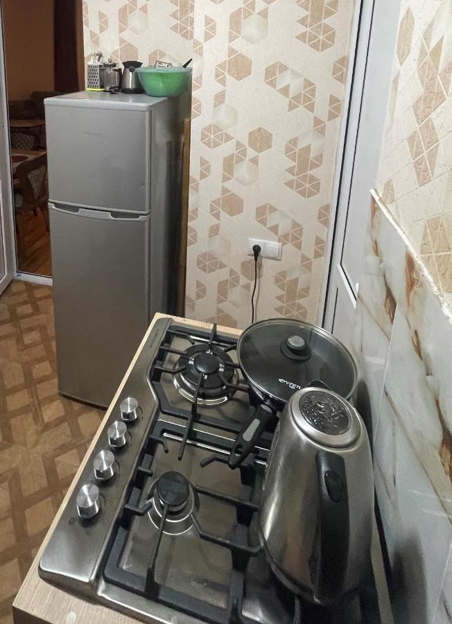 Tamara'S Apartament In Avlabari Tbilisi Eksteriør bilde